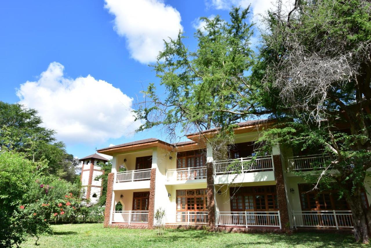 Hunters Lodge Twaandu Extérieur photo