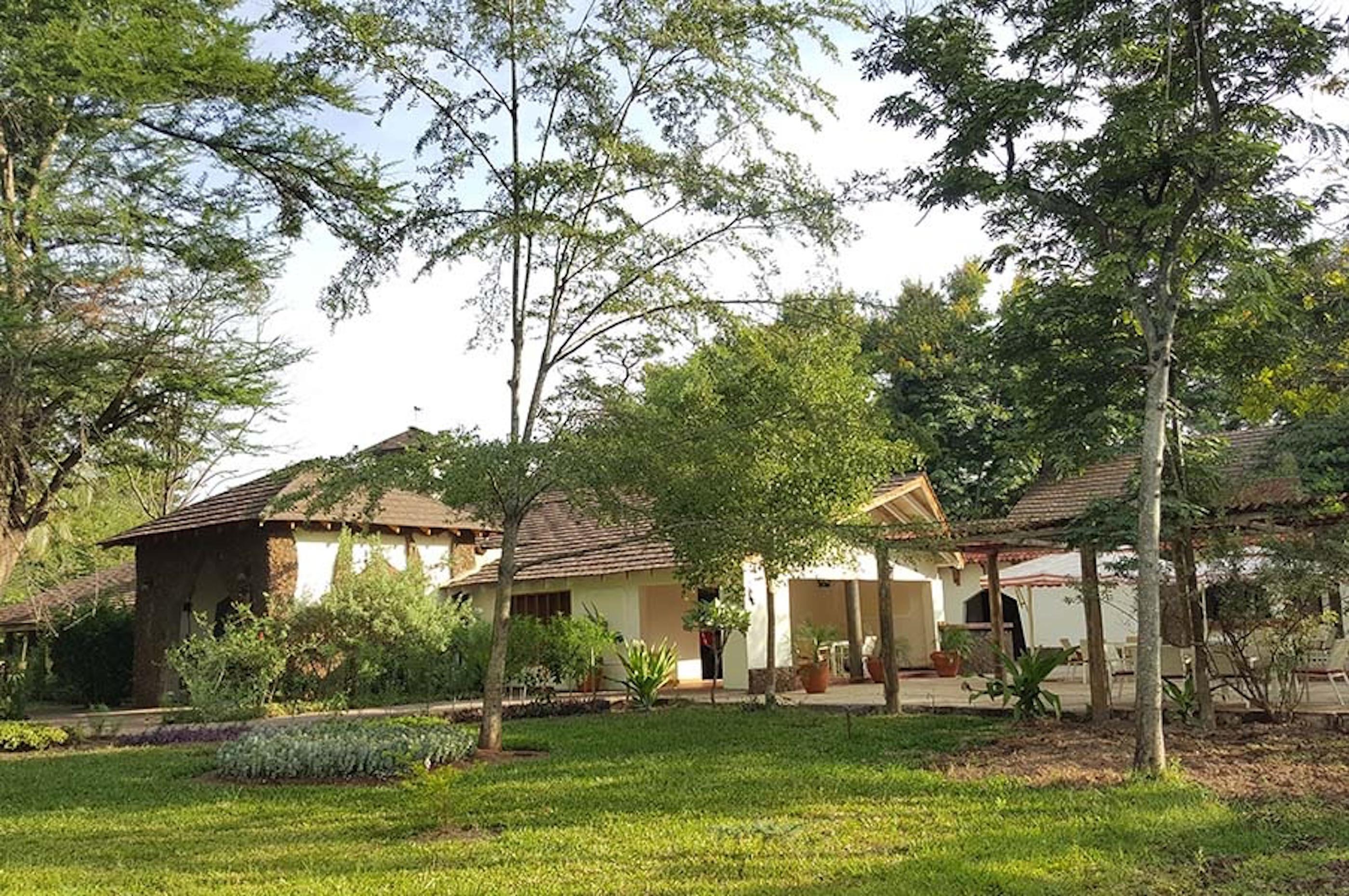 Hunters Lodge Twaandu Extérieur photo