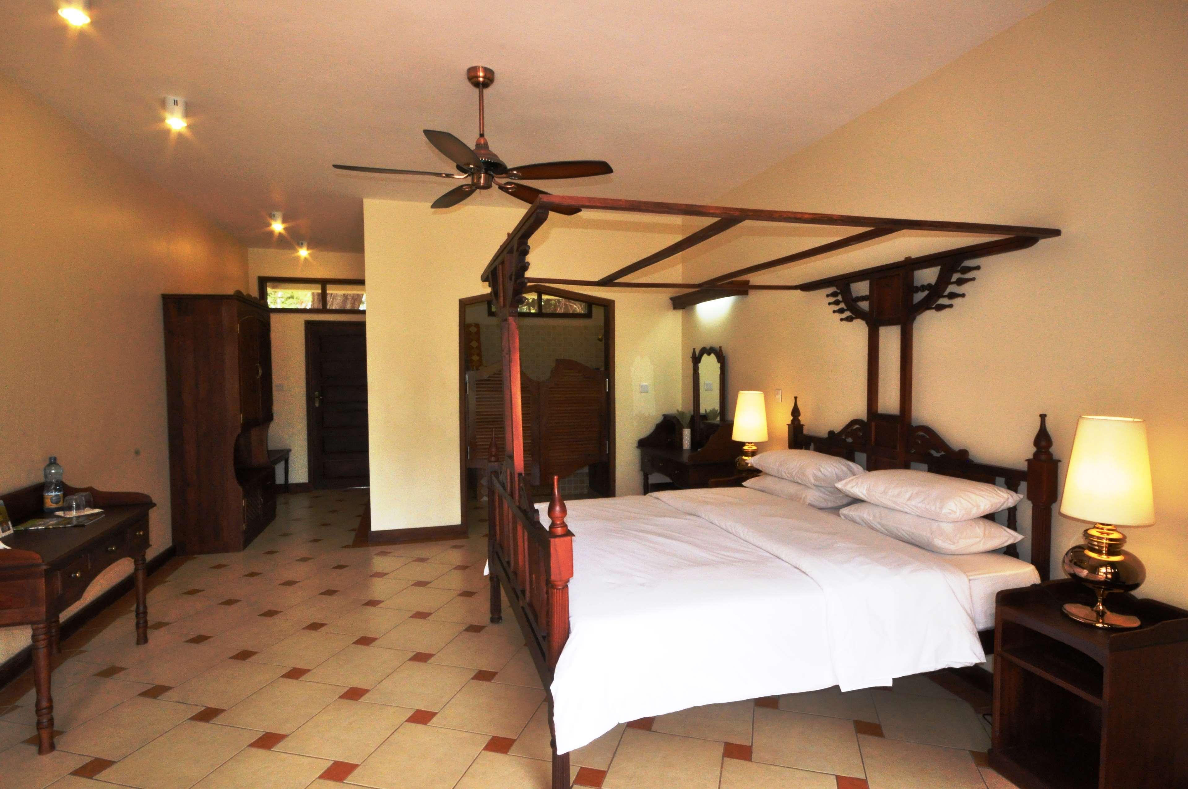 Hunters Lodge Twaandu Extérieur photo